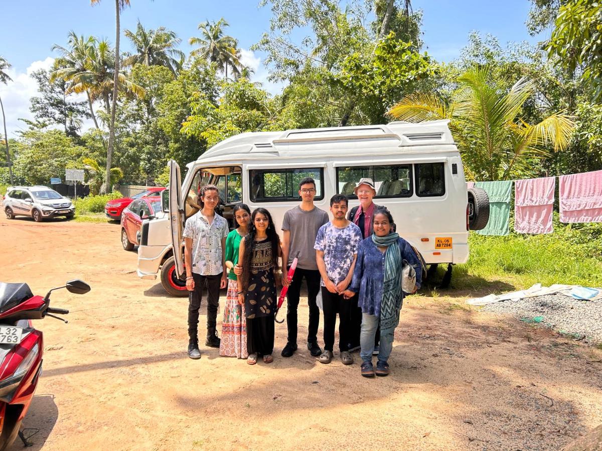 Marari Beach Cleetus Homestay Mararikulam Buitenkant foto