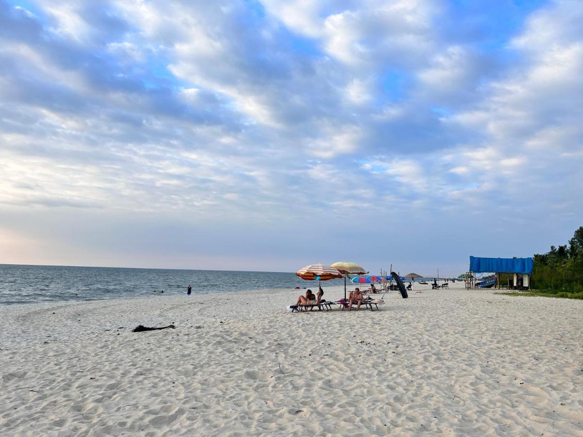 Marari Beach Cleetus Homestay Mararikulam Buitenkant foto